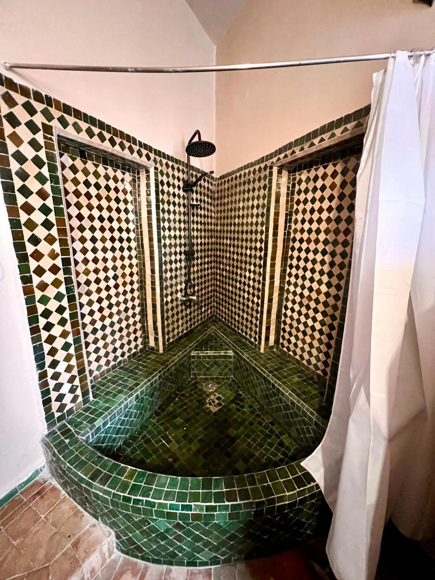 بيت شباب Funky فاس الغرفة الصورة